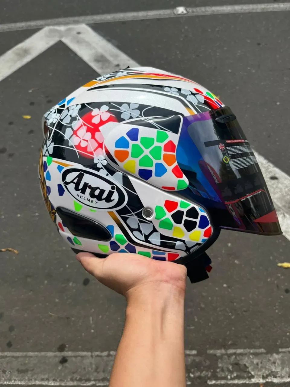 MULTICOLOR