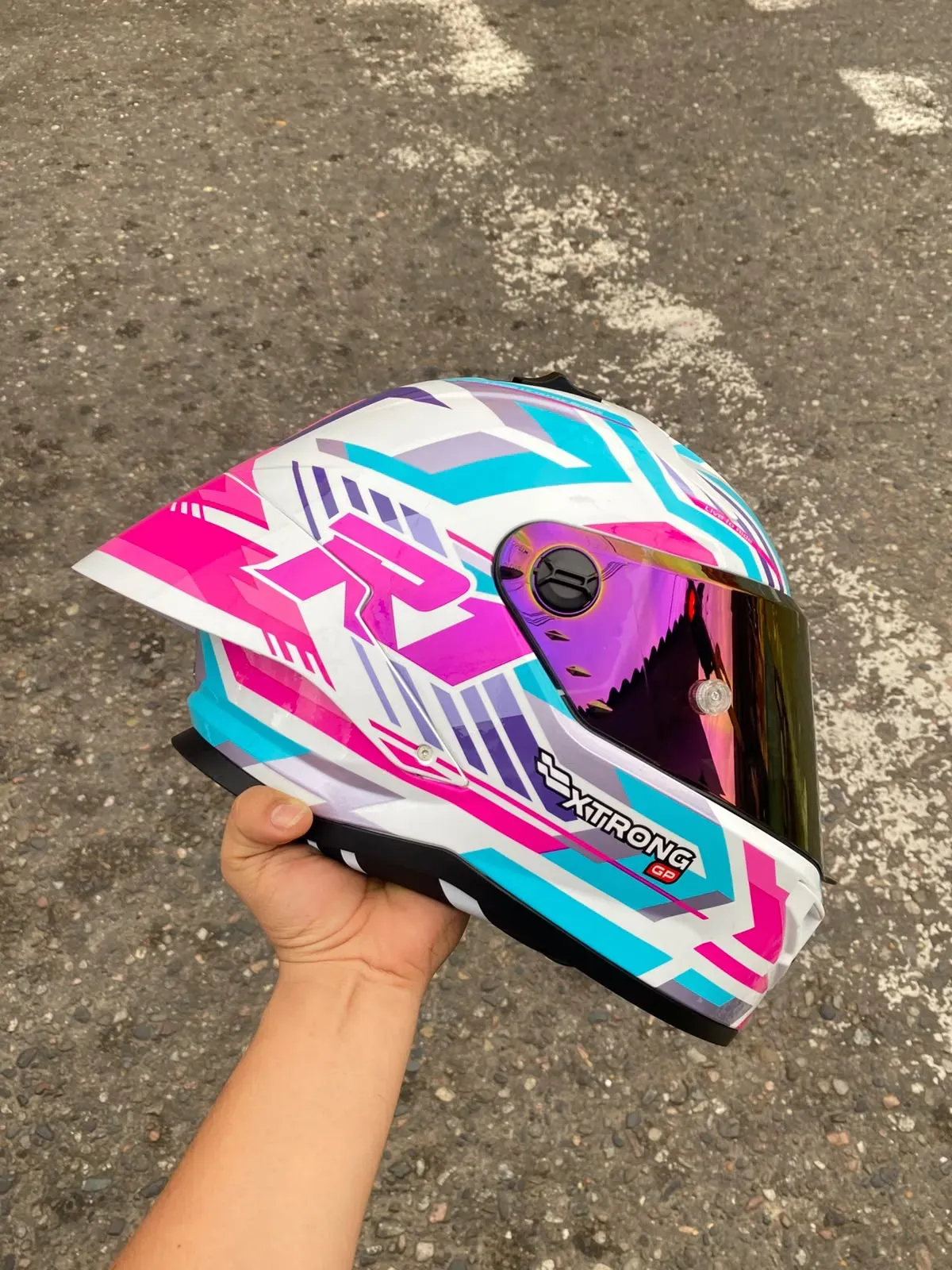 XTRONG 352 R1 — imagen 1
