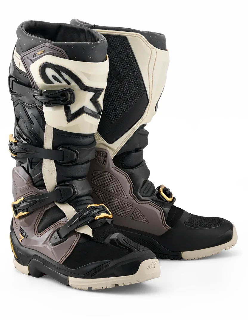 BOTA TECH 7 — imagen 1