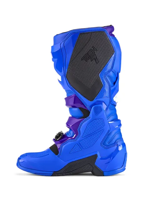 BOTA TECH 7 — imagen 3